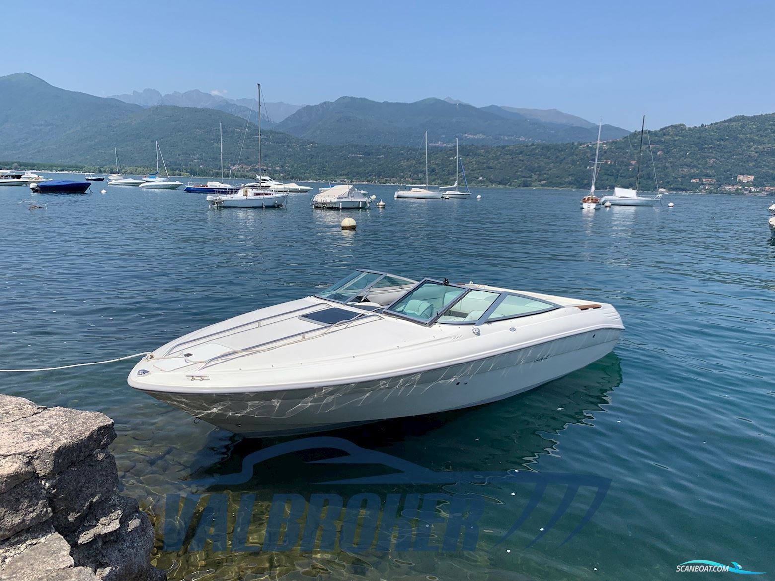 Sea Ray 200 SR