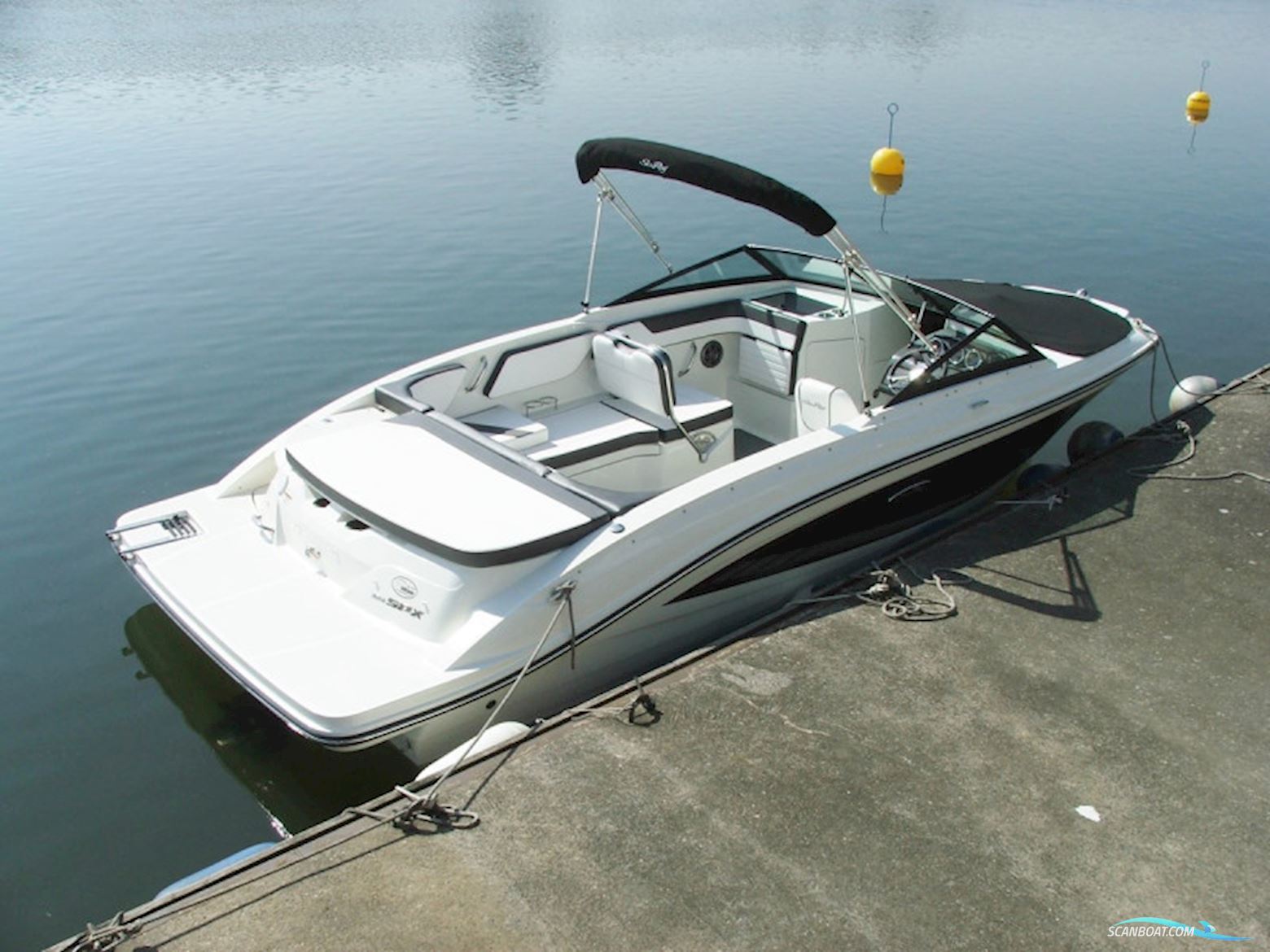 Sea Ray 210 SPXE Bowrider