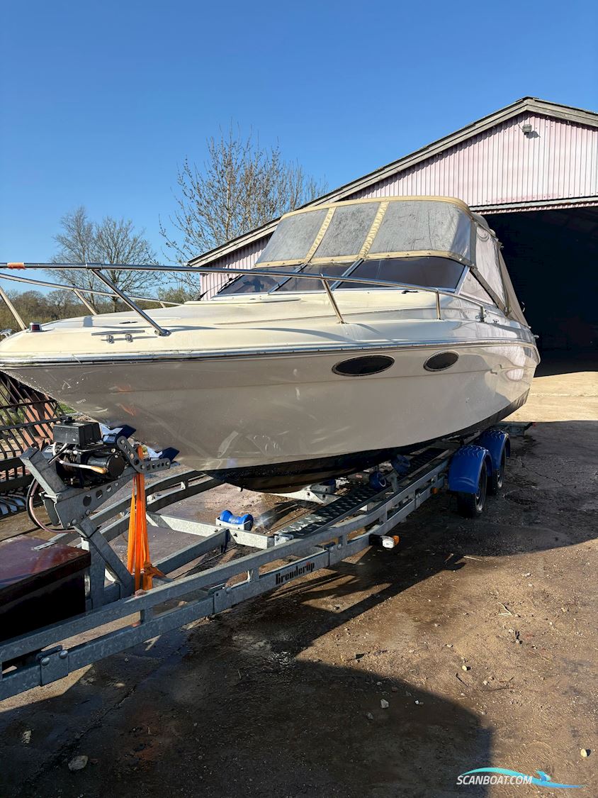 Sea Ray 220 Sun Sport D3-Volvo Penta Diesel