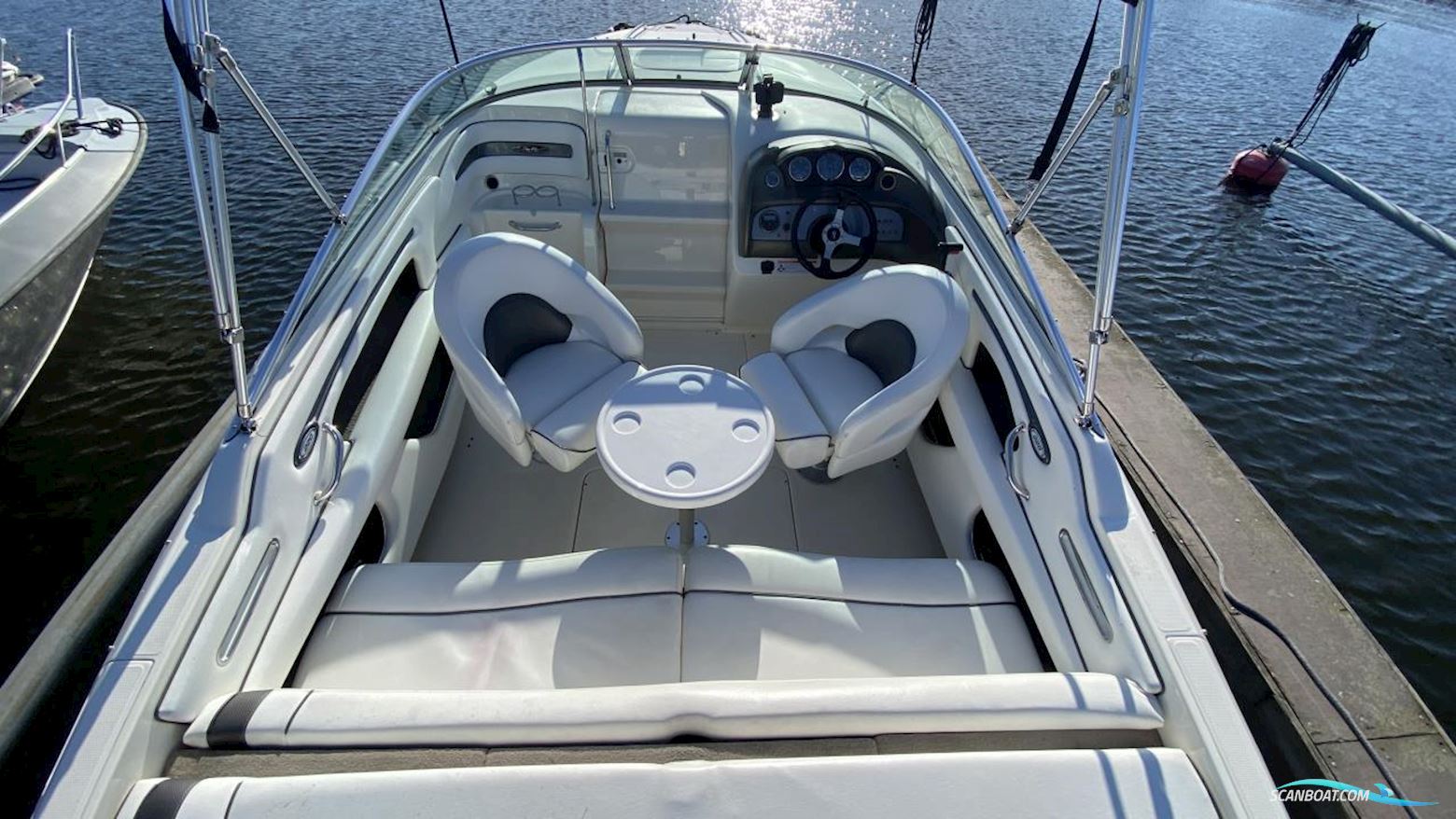 Sea Ray 220 Sun Sport