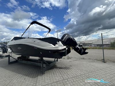 Sea Ray 230 Sun Sport OB Motorboat 2020, with Mercury engine, Denmark