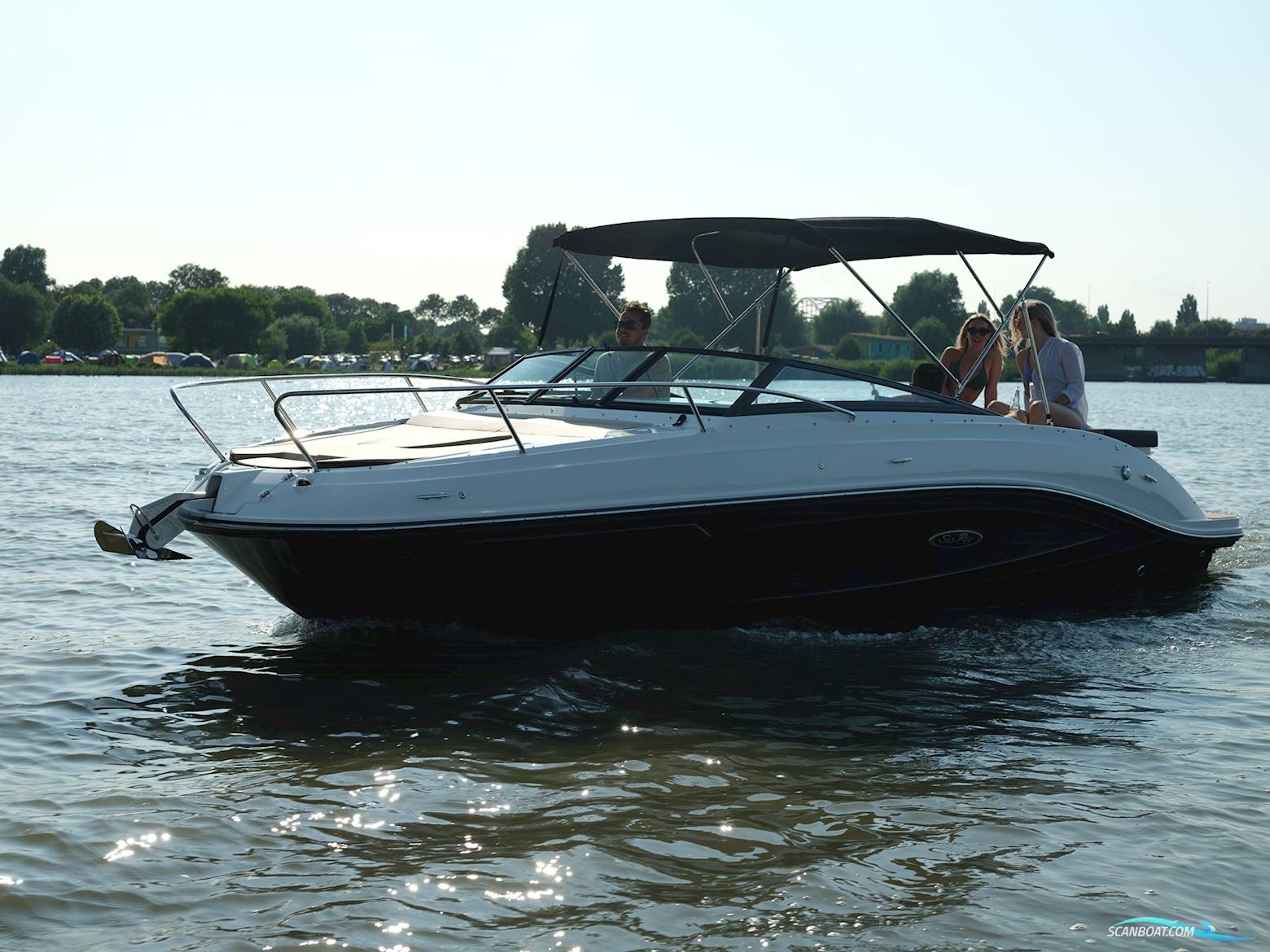 Sea Ray 230 Sun Sport – SOLGT