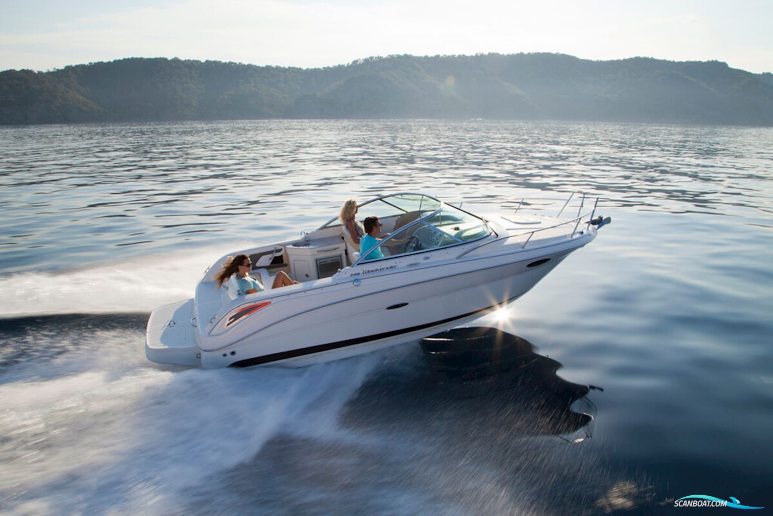 Sea Ray 235 Weekender