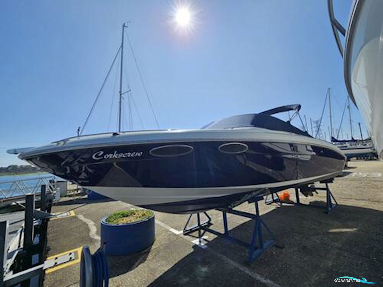 Sea Ray 240 Overnighter Motorboat 2004, with Mercury 350 Mag Mpi engine, United Kingdom