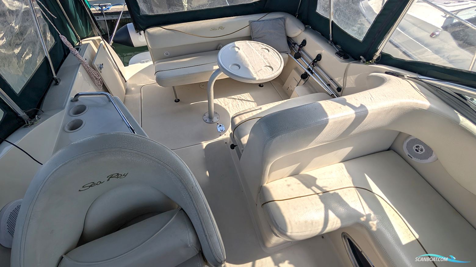 Sea Ray 240 Sun Dancer
