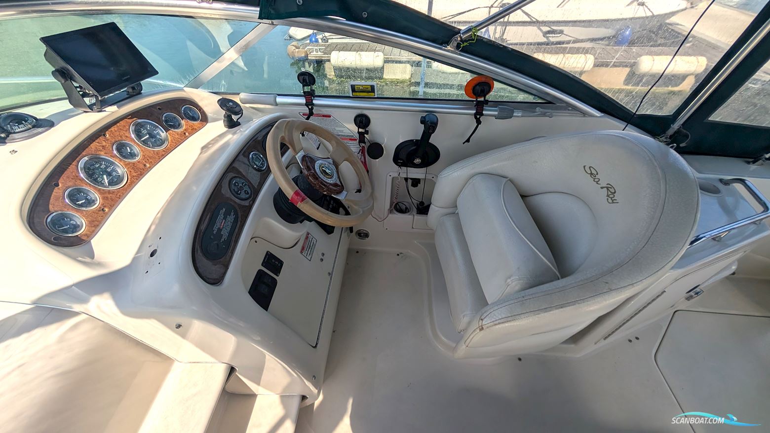 Sea Ray 240 Sun Dancer