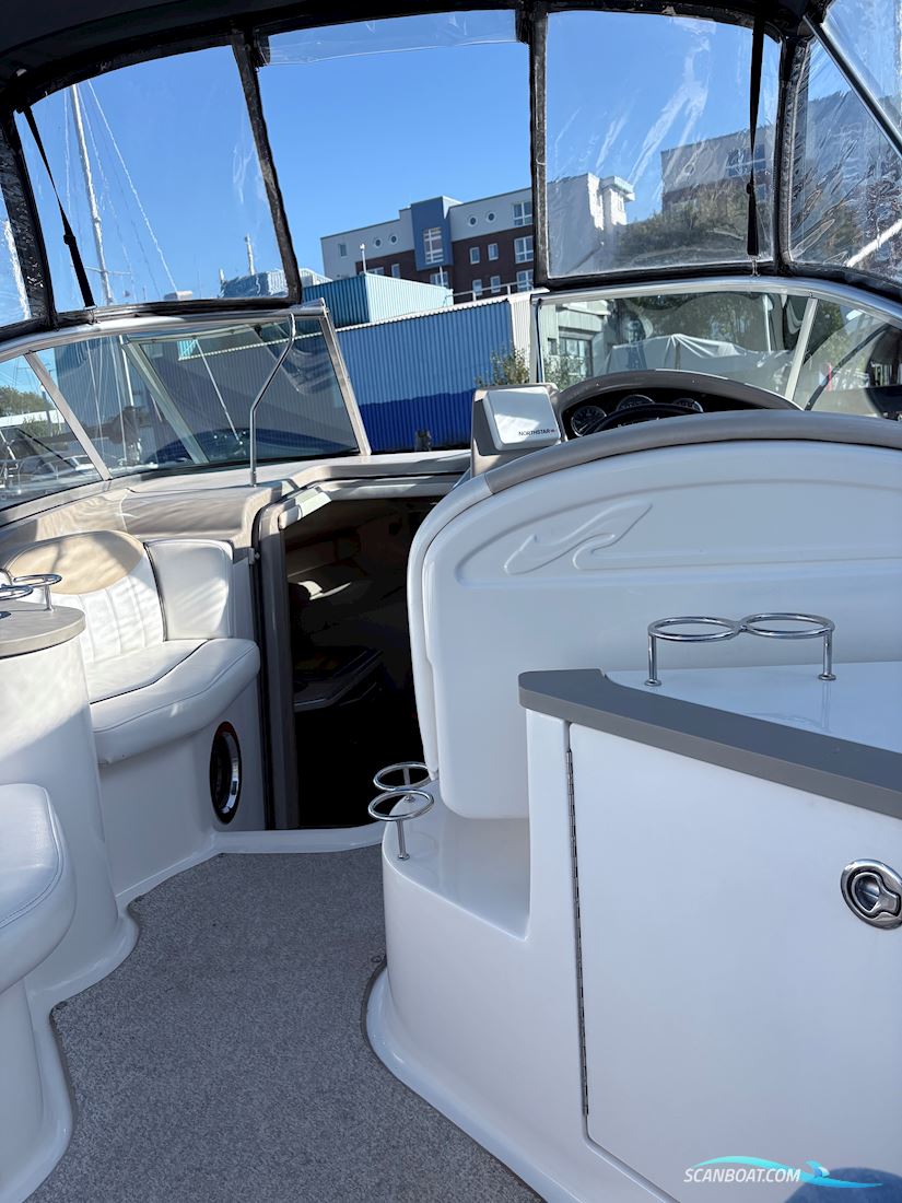 Sea Ray 240 Sundancer mit 3,5 t Ohlmeyer Trailer