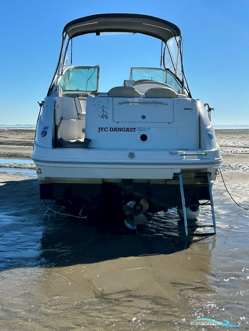Sea Ray 240 Sundancer mit 3,5 t Ohlmeyer Trailer