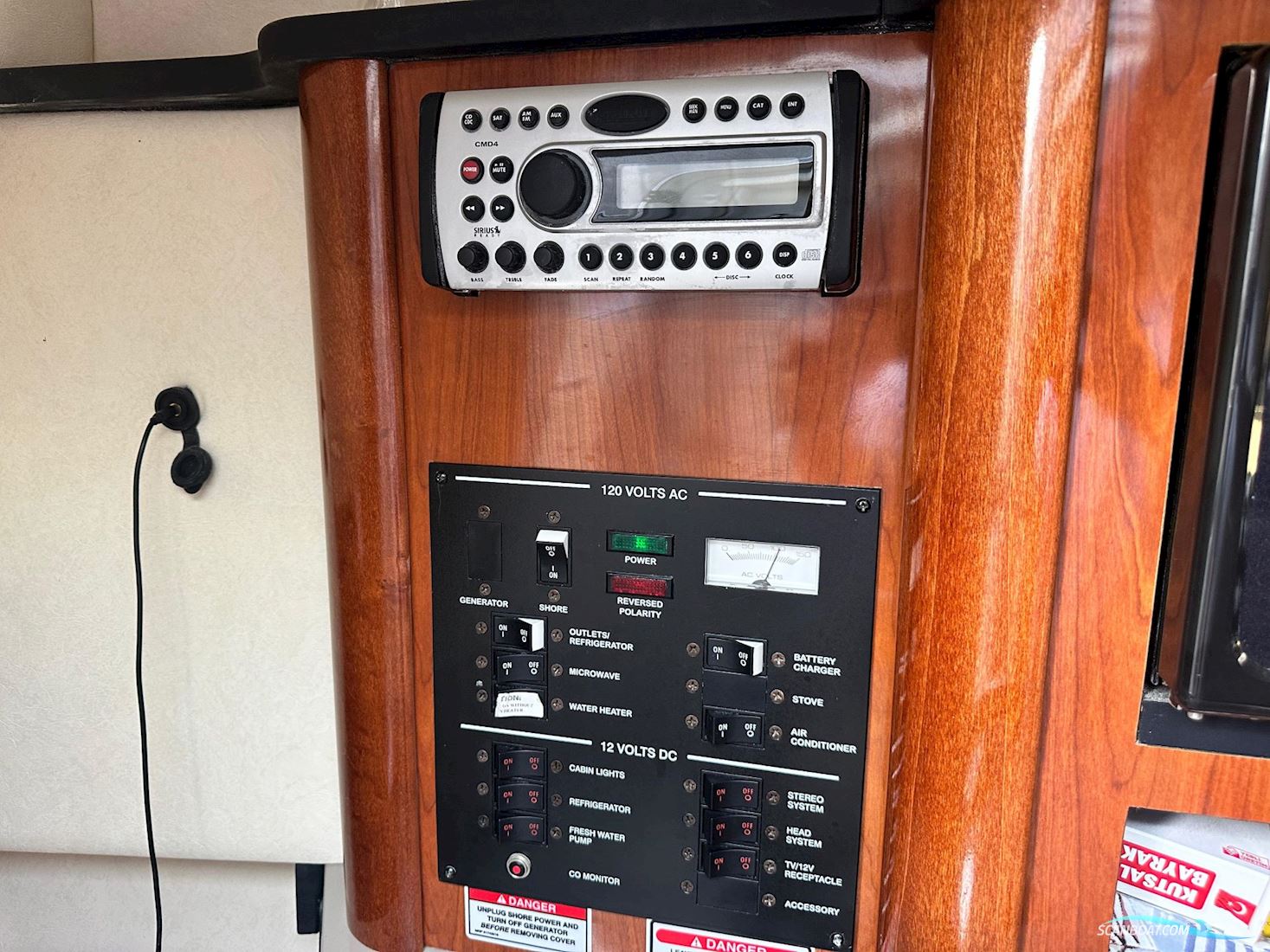 Sea Ray 240 Sundancer