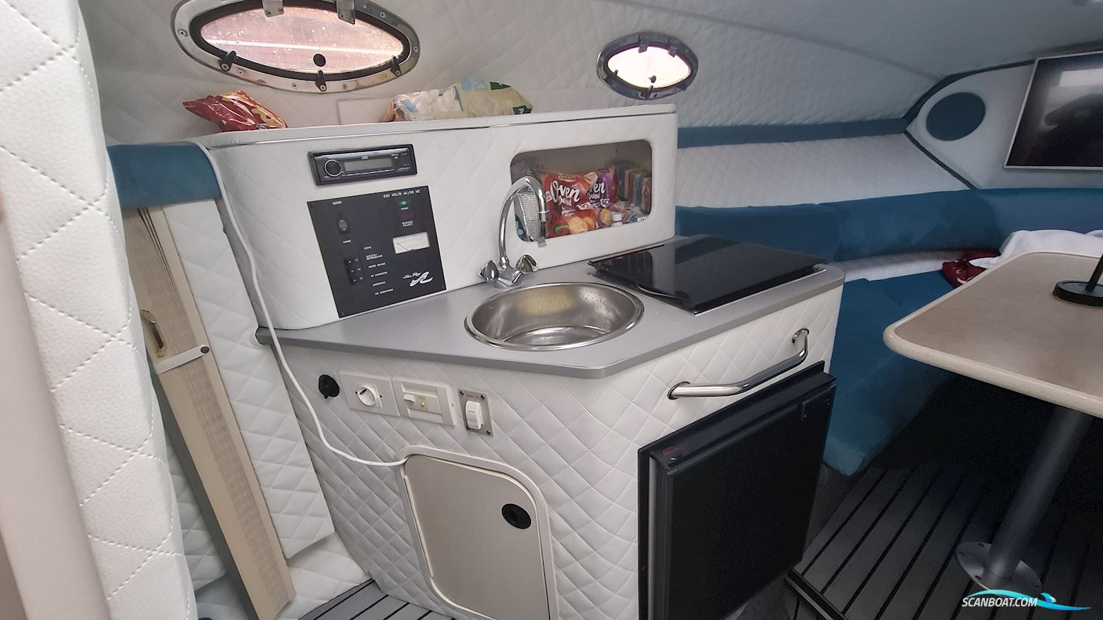 Sea Ray 240 Sundancer