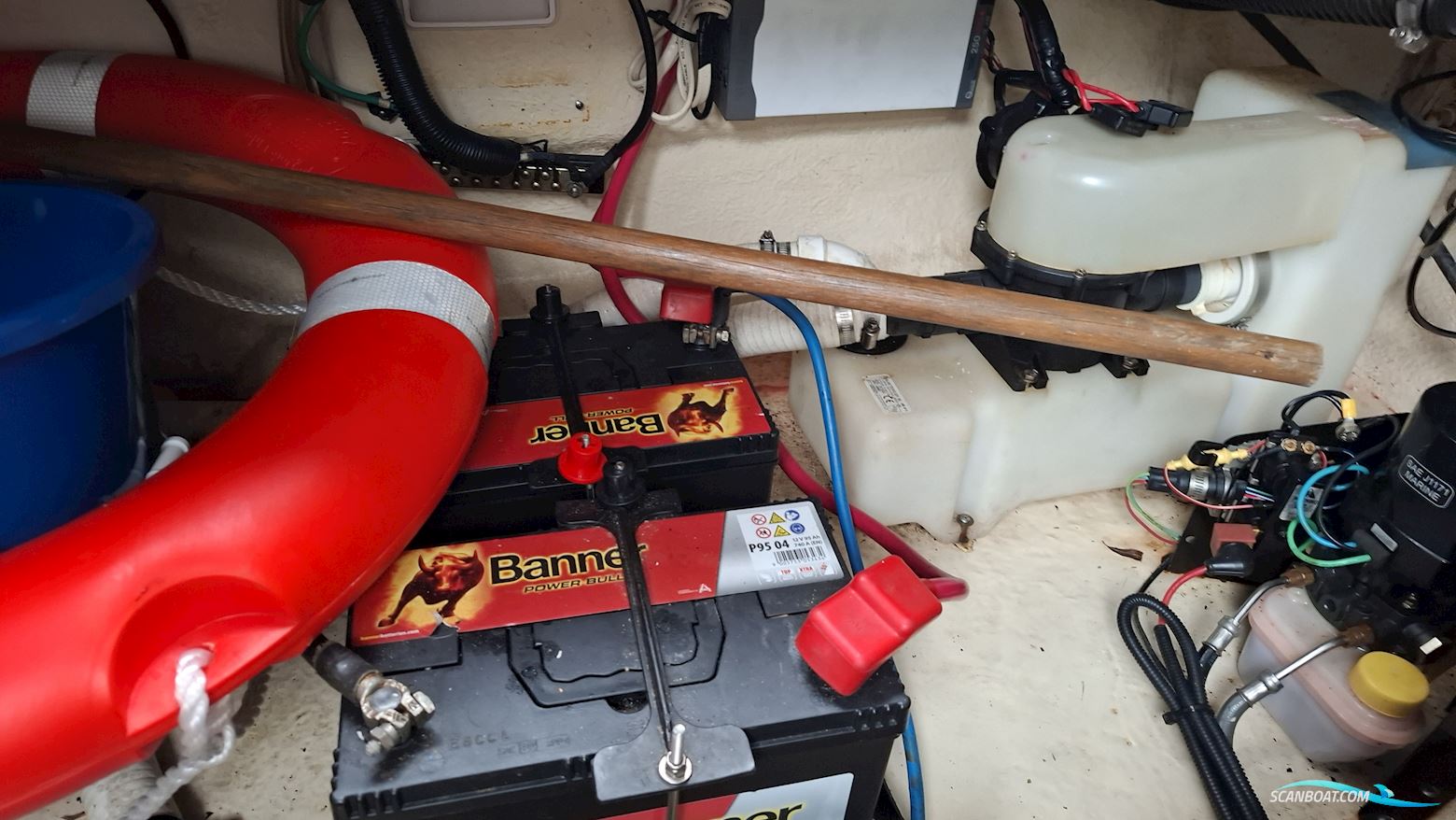 Sea Ray 240 Sundancer