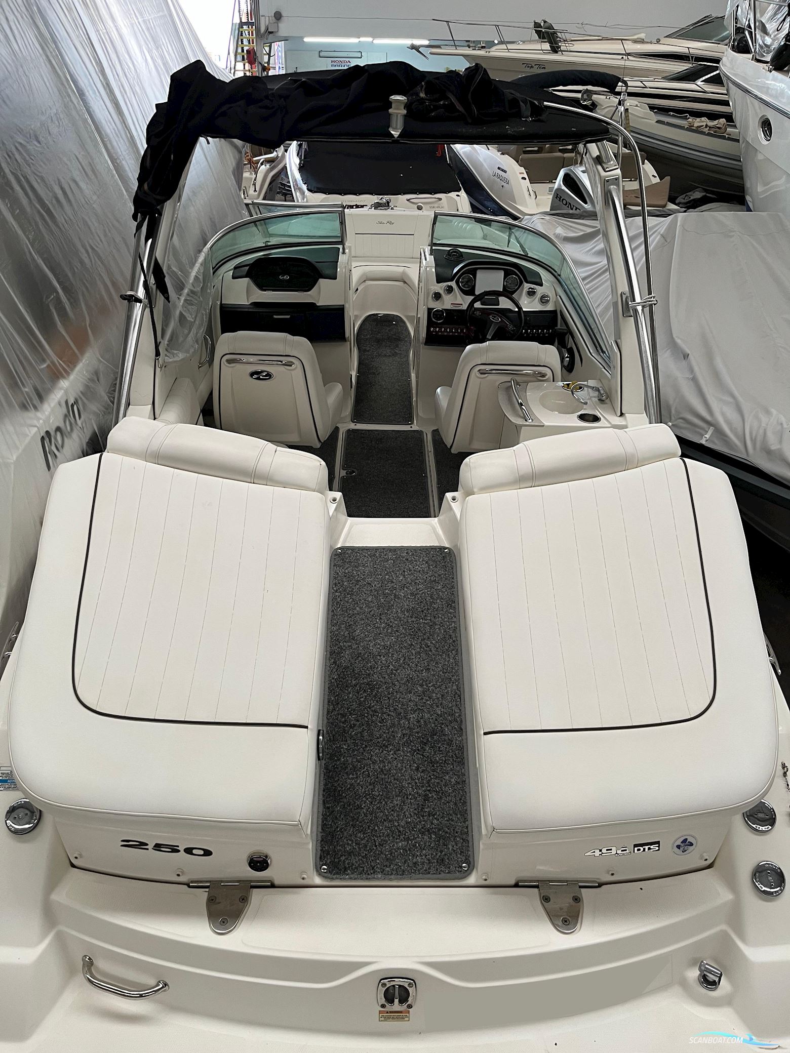 Sea Ray 250 SLX