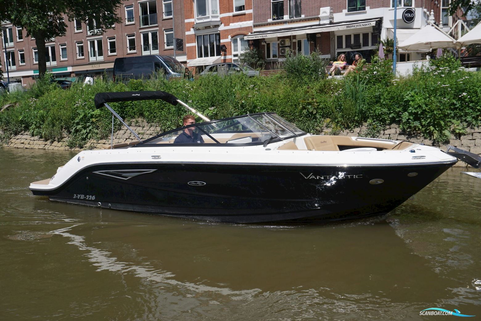 Sea Ray 250 SLX