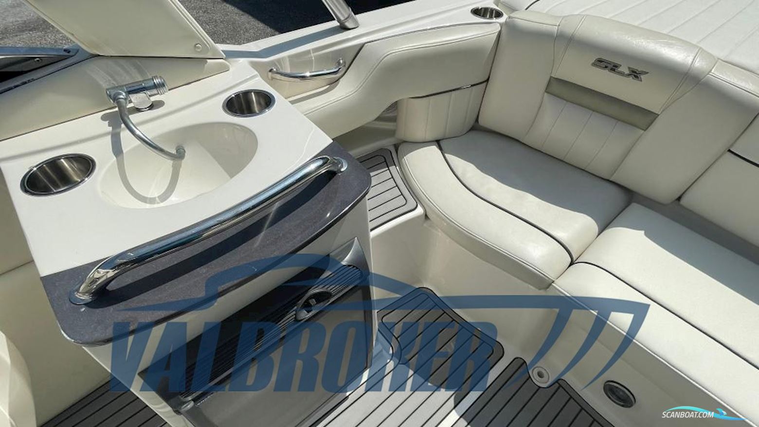 Sea Ray 250 SLX
