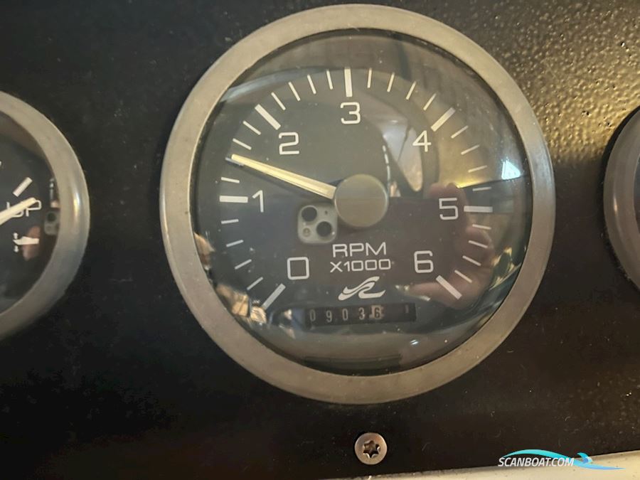 Sea Ray 250 Sundancer