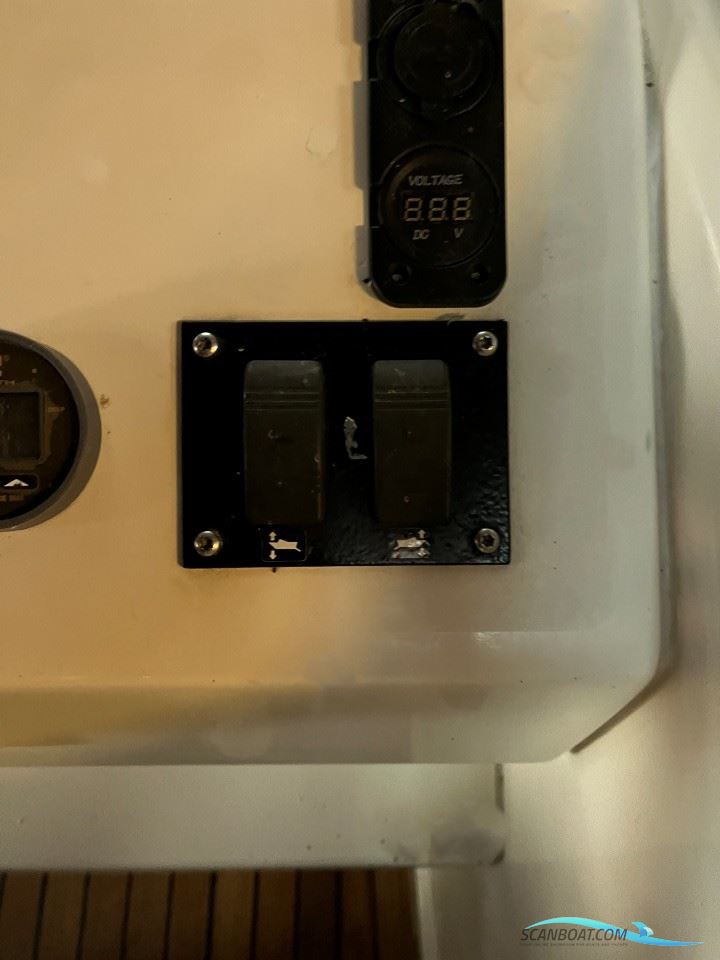 Sea Ray 250 Sundancer