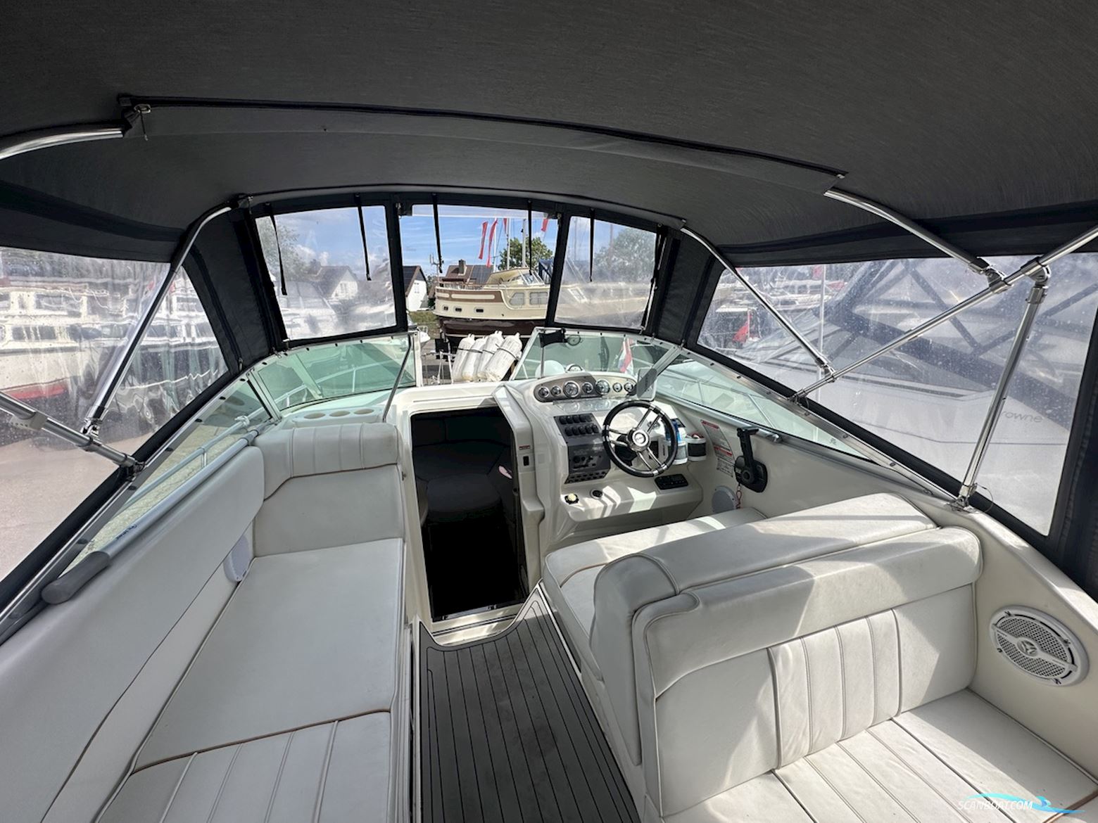 Sea Ray 250 Sundancer
