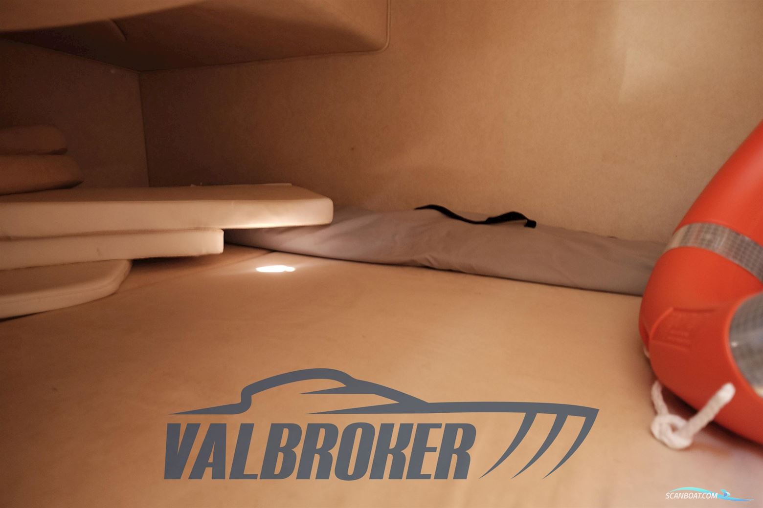 Sea Ray 255 DA Sundancer