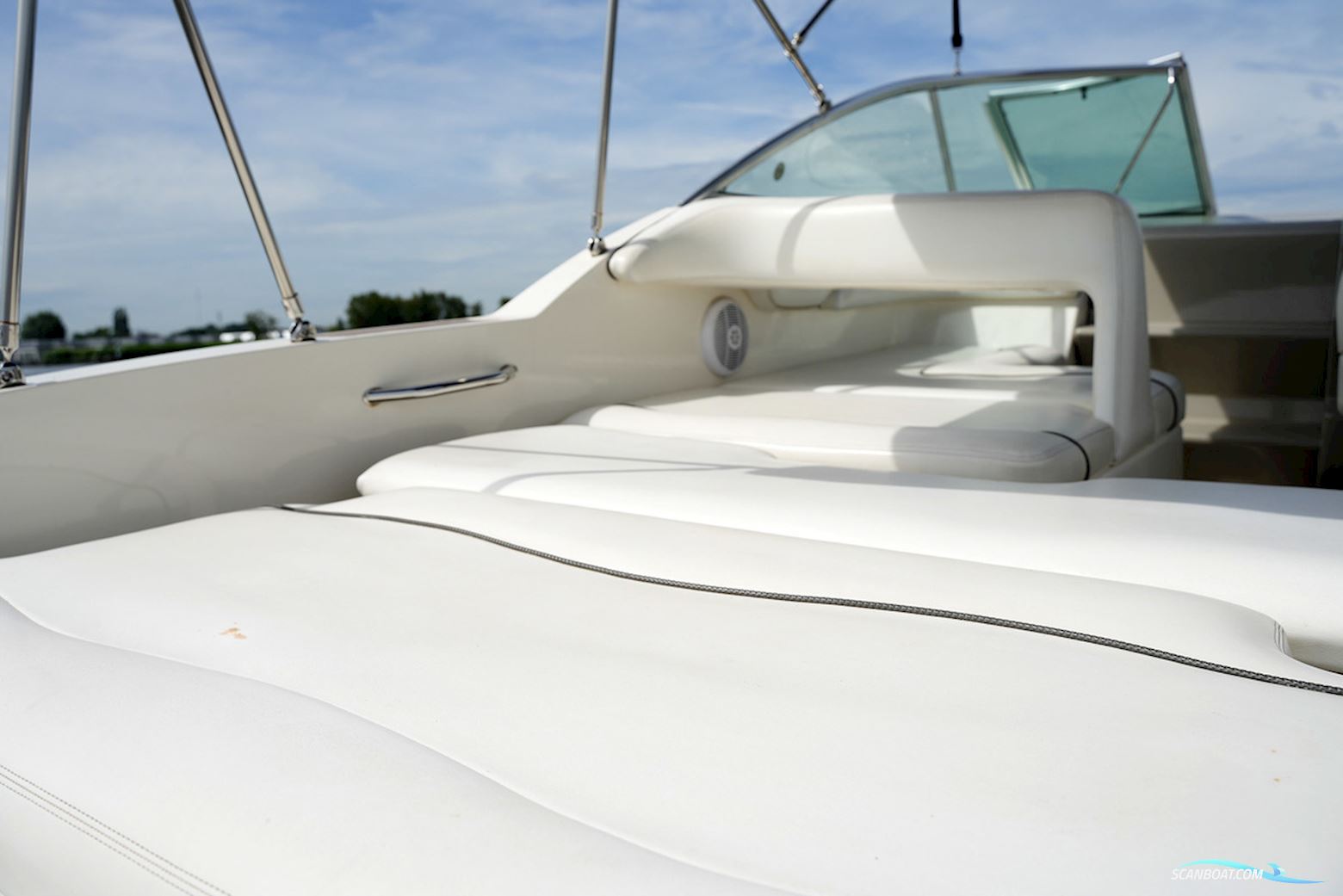 Sea Ray 255 Sundancer