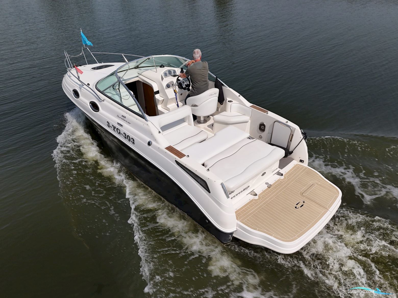 Sea Ray 255 Sundancer
