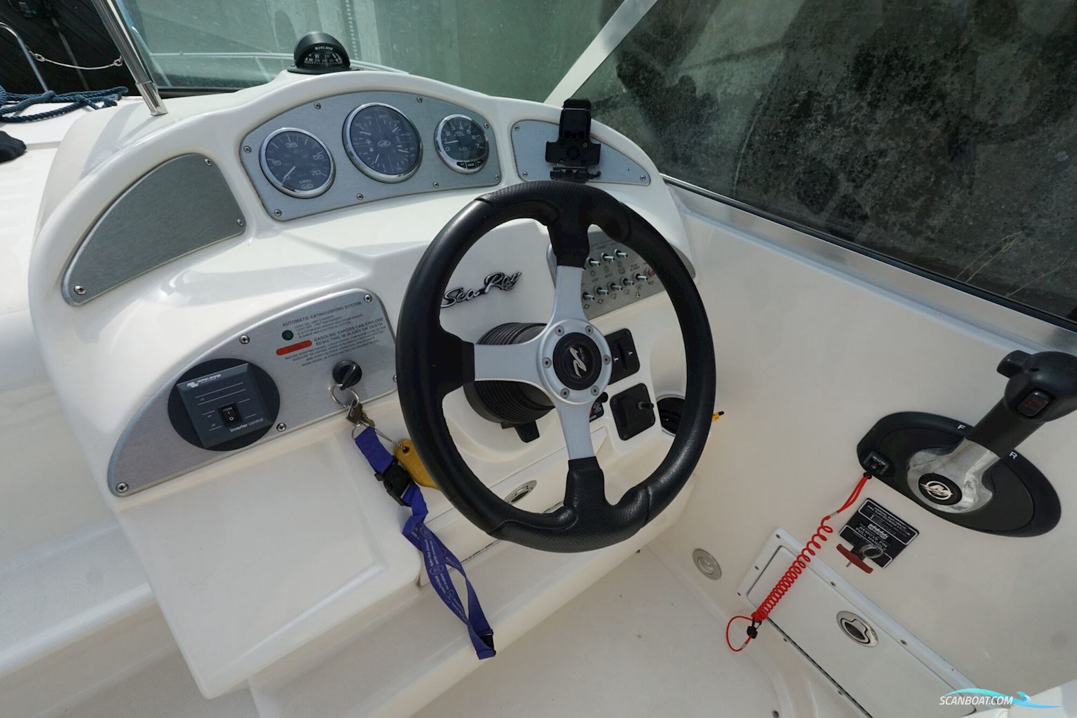 Sea Ray 255 Sundancer