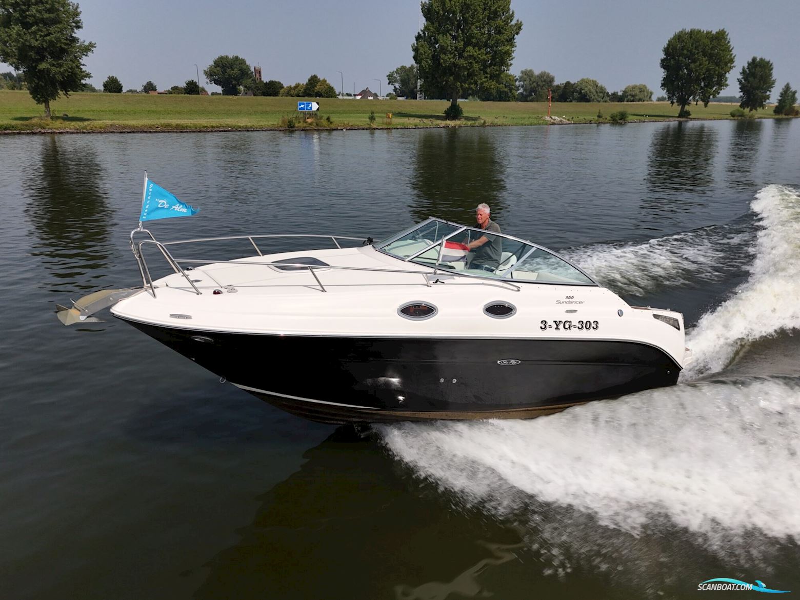 Sea Ray 255 Sundancer