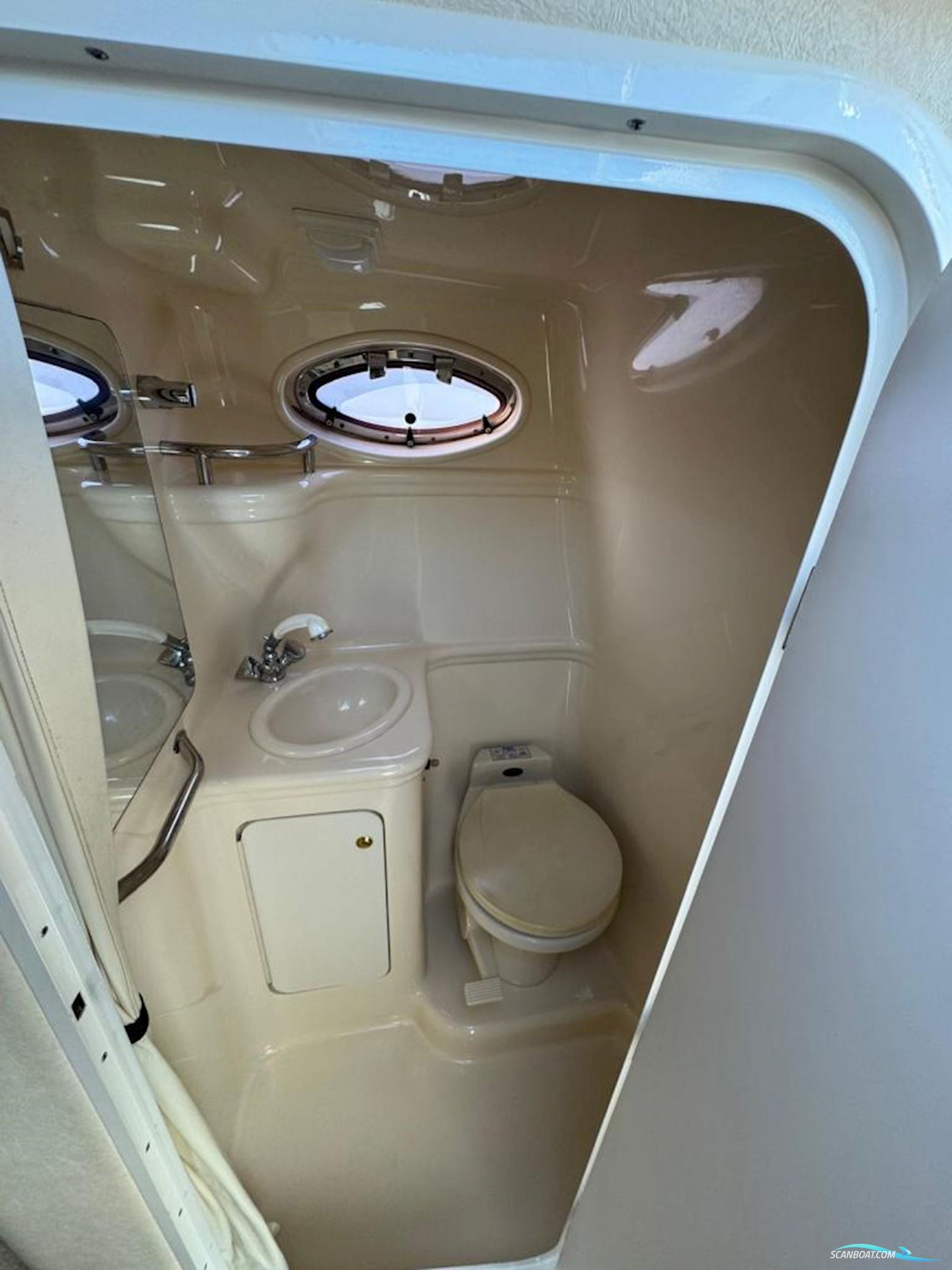 Sea Ray 260 DA Sundancer