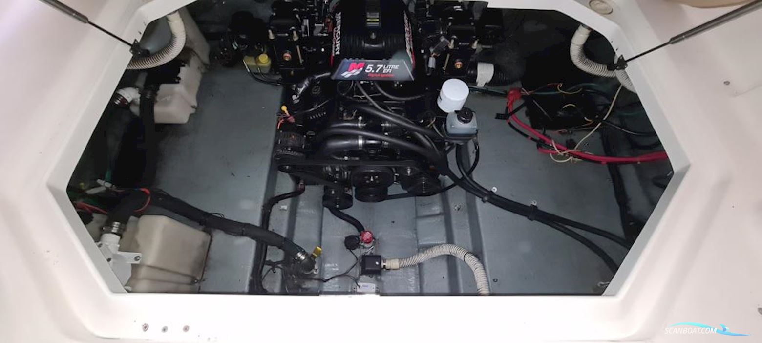 Sea Ray 260 DA Sundancer