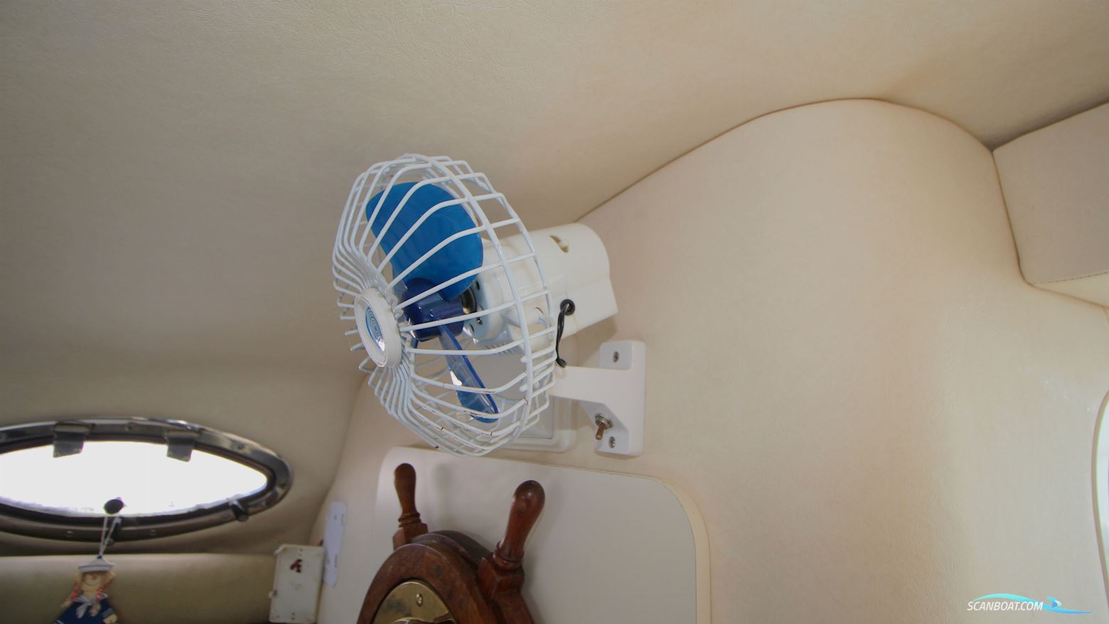 Sea Ray 260 Sundancer 