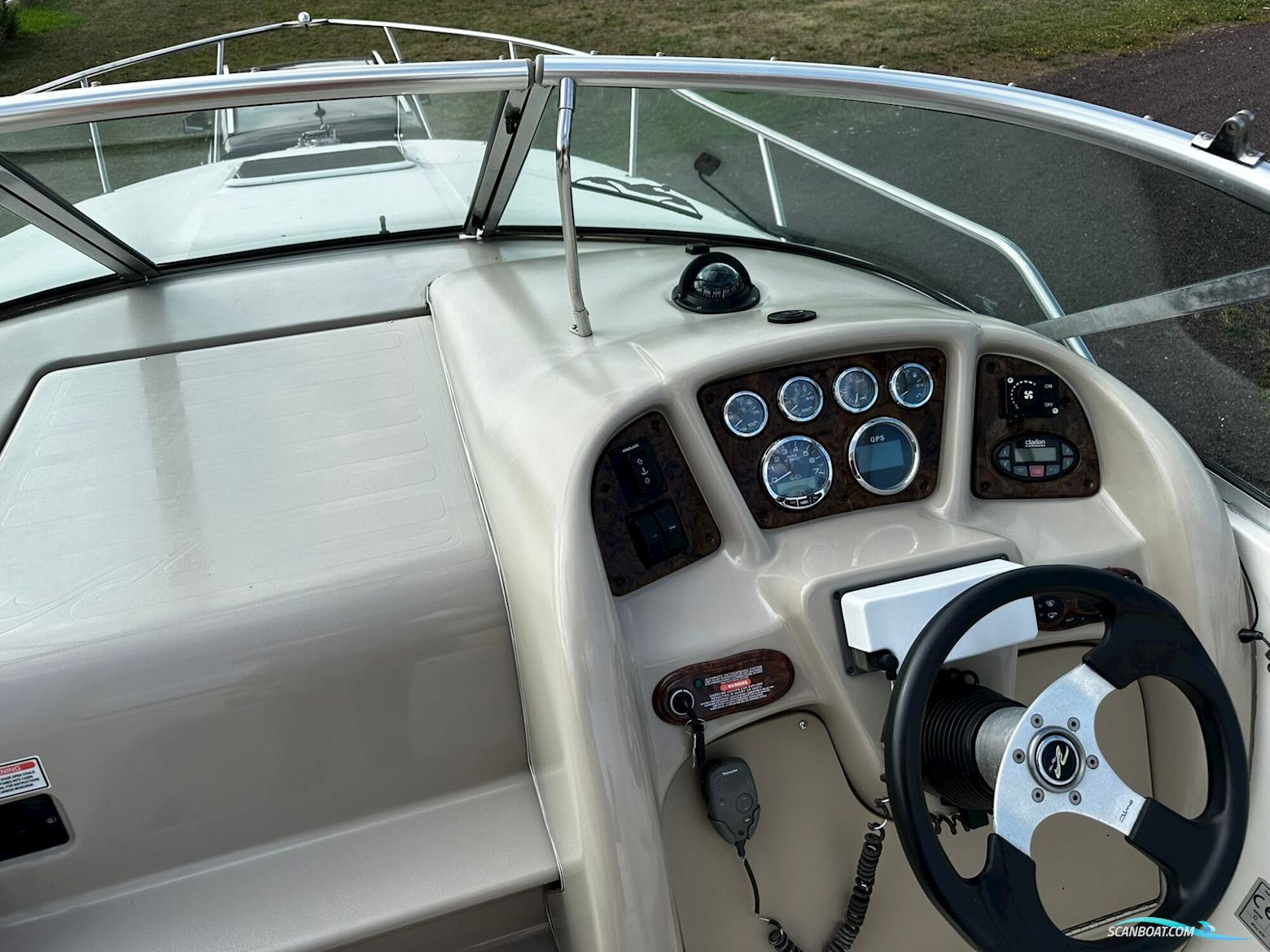 Sea Ray 260 Sundancer