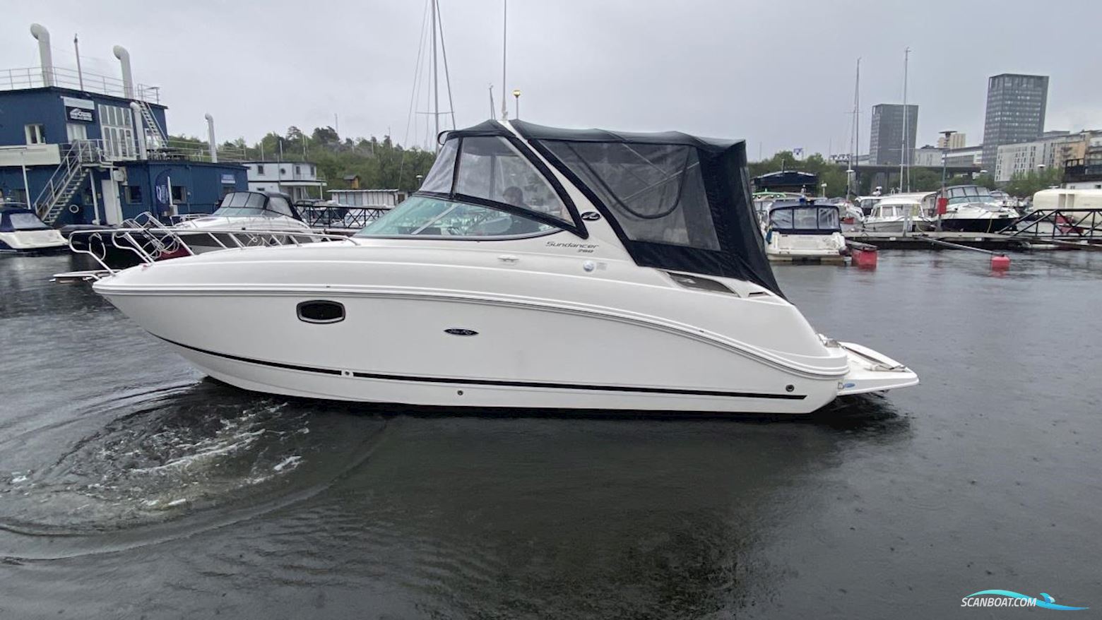 Sea Ray 260 SUNDANCER Motorboat 2012, with Mercruiser engine, Sweden