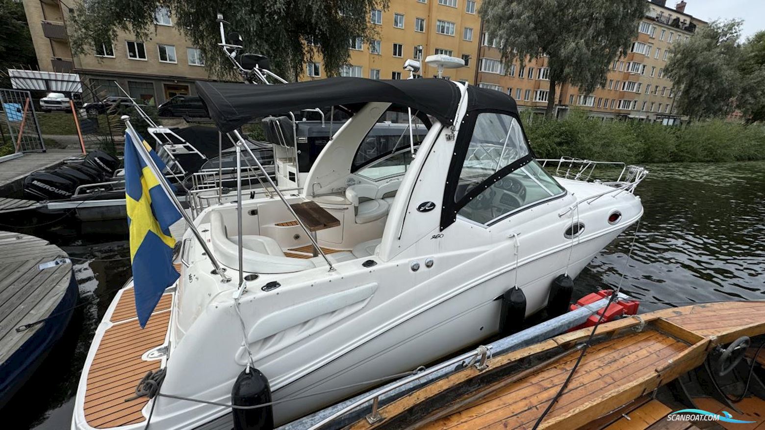 Sea Ray 260 Sundancer