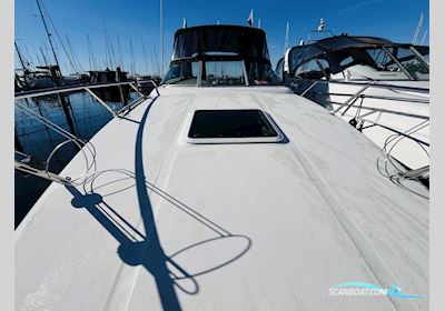 Sea Ray 260 Sundancer Motorboat 2002, with Mercury Mercruiser 250 4,5L (ca. 88 timer) engine, Denmark