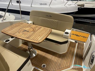 Sea Ray 265 Sundancer – SOLGT Motorboat 2022, with MerCruiser Diesel engine, Denmark