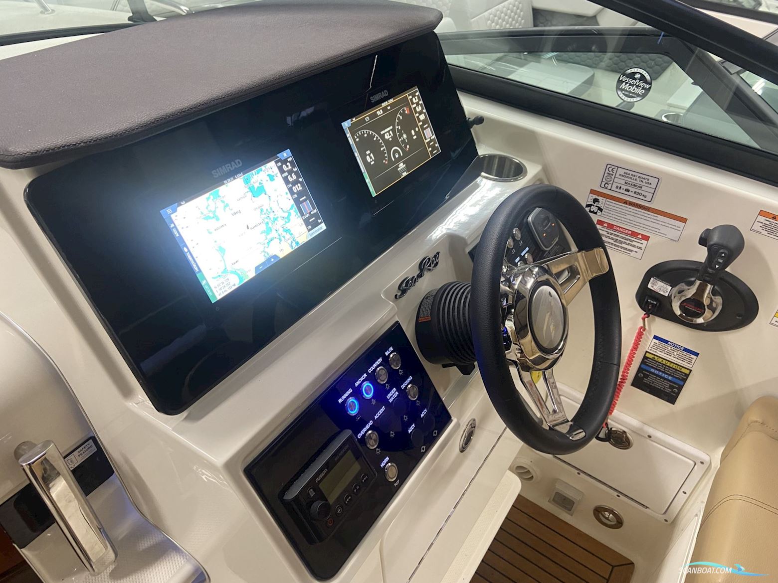 Sea Ray 265 Sundancer – Solgt