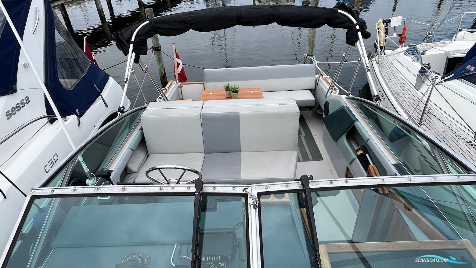 Sea Ray 268 Sundancer