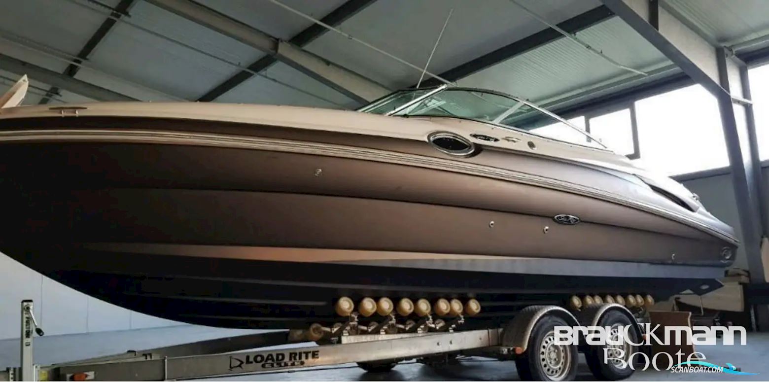 Sea Ray 270 Sundeck Motorboat 2005, with Mercruiser engine, Germany