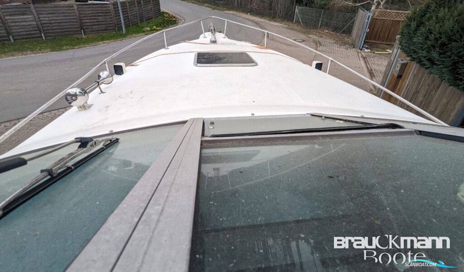 Sea Ray 270 Weekender