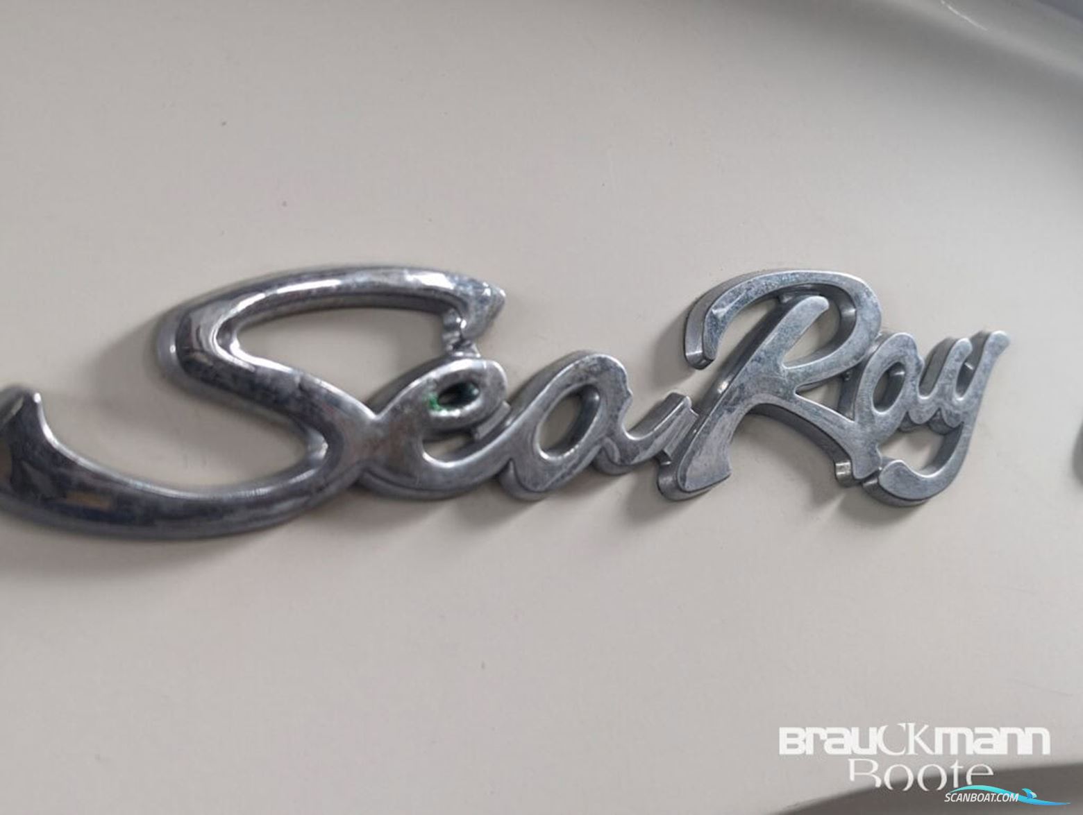 Sea Ray 270 Weekender