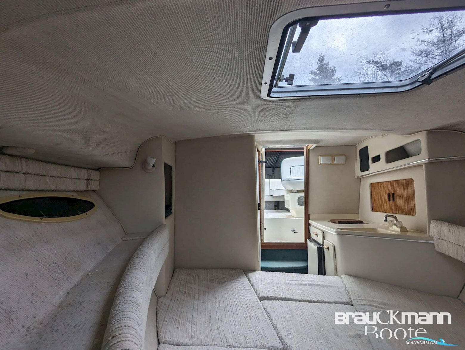 Sea Ray 270 Weekender