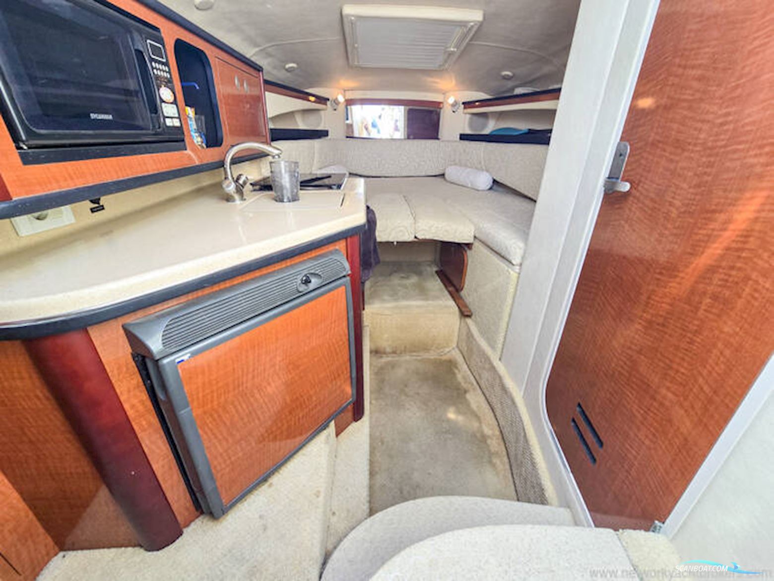 Sea Ray 275 Sundancer
