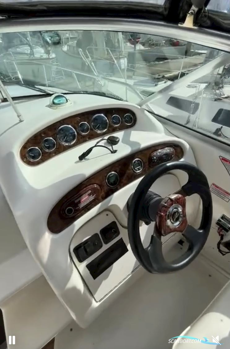 Sea Ray 275 Sundancer