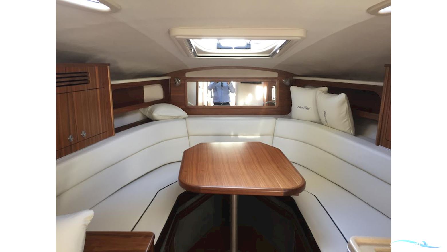 Sea Ray 305 Sundancer