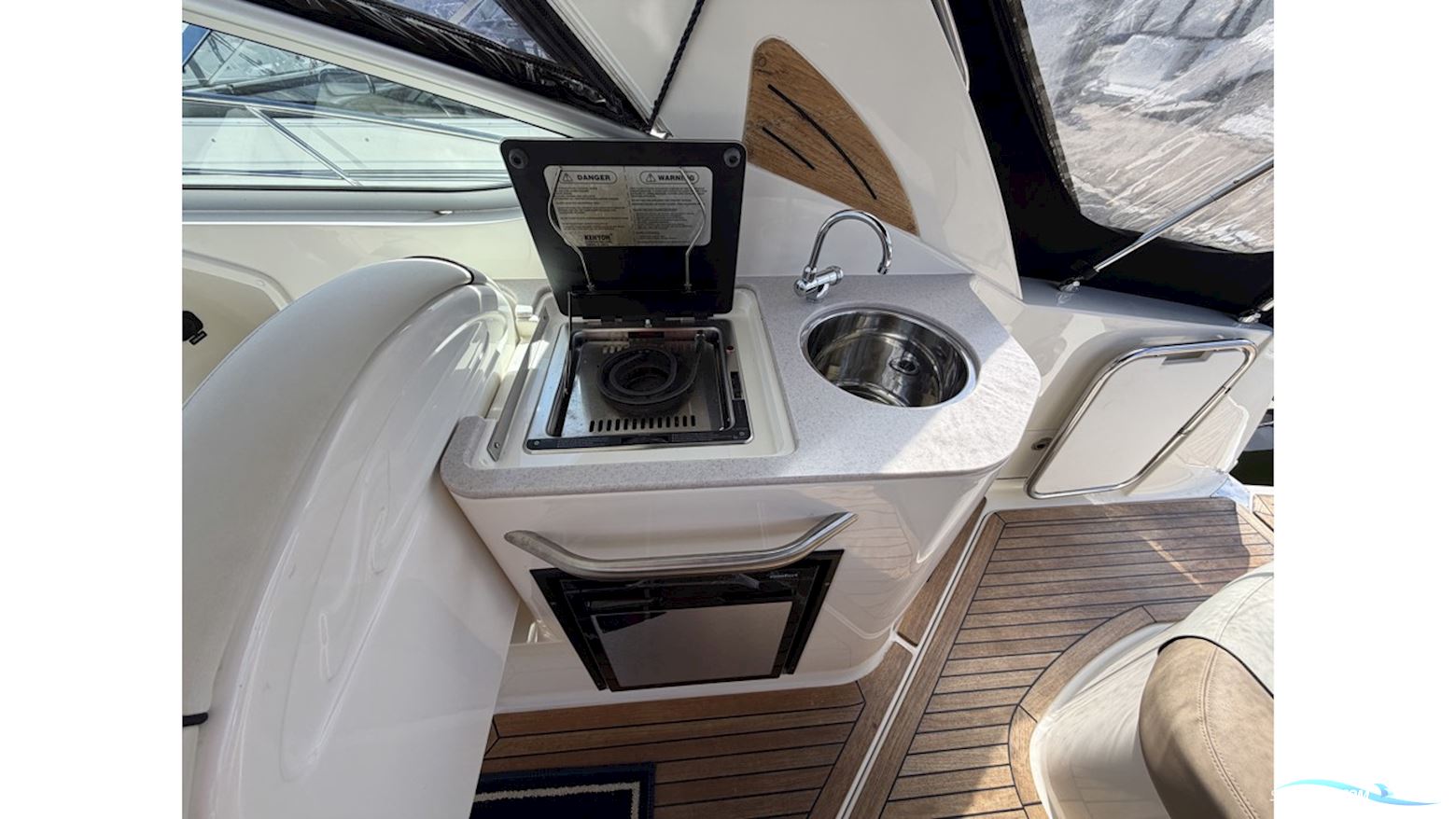 Sea Ray 305 SUNDANCER