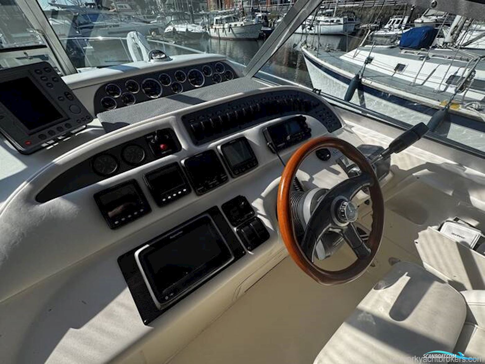 Sea Ray 310 Sundancer
