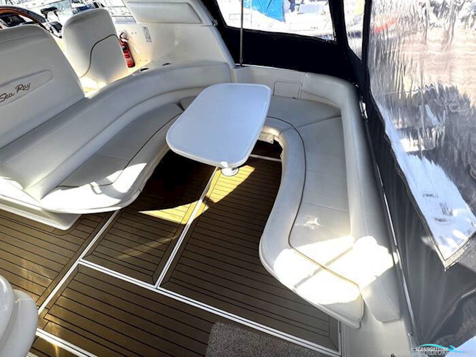Sea Ray 310 Sundancer