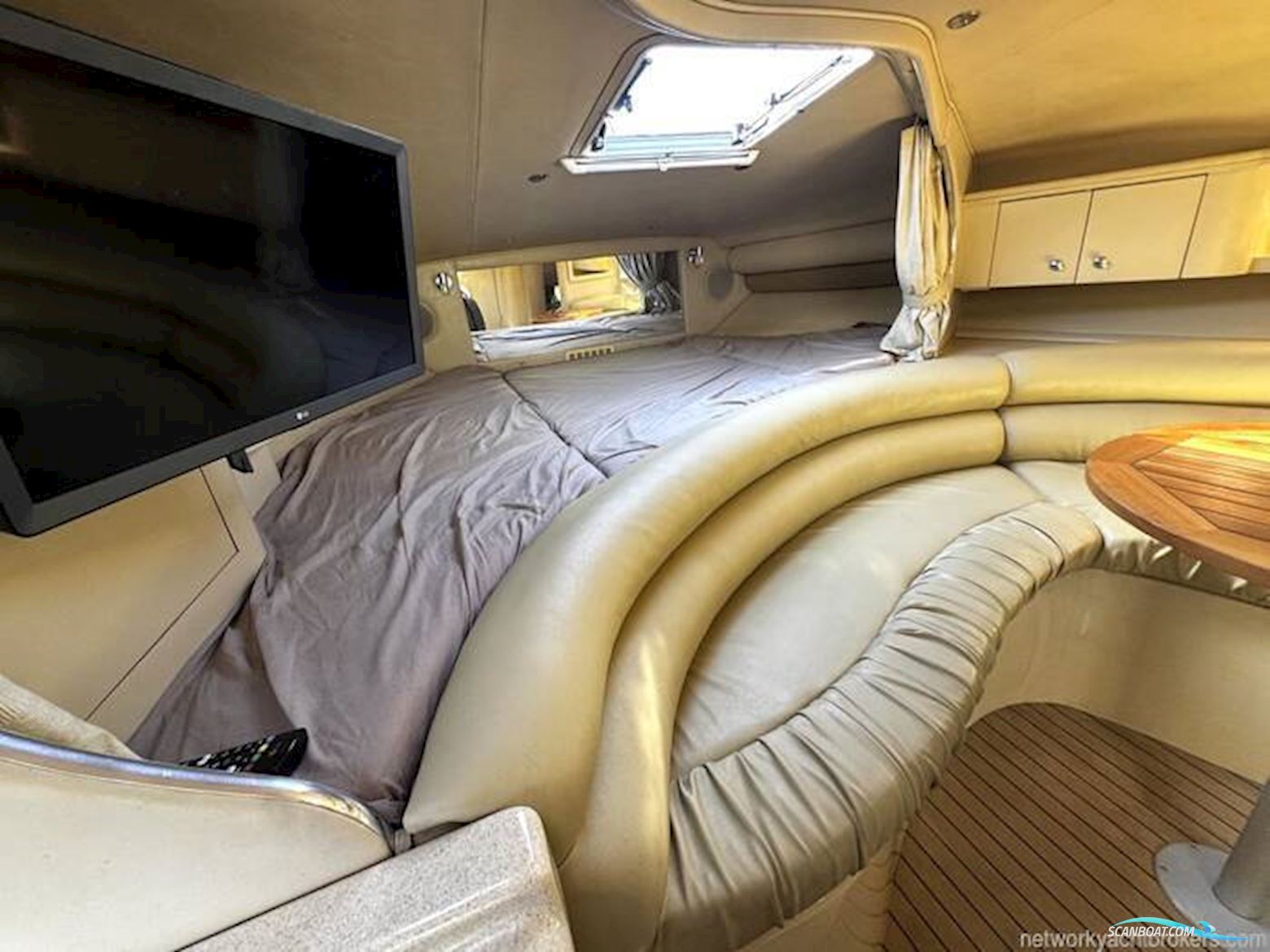 Sea Ray 310 Sundancer