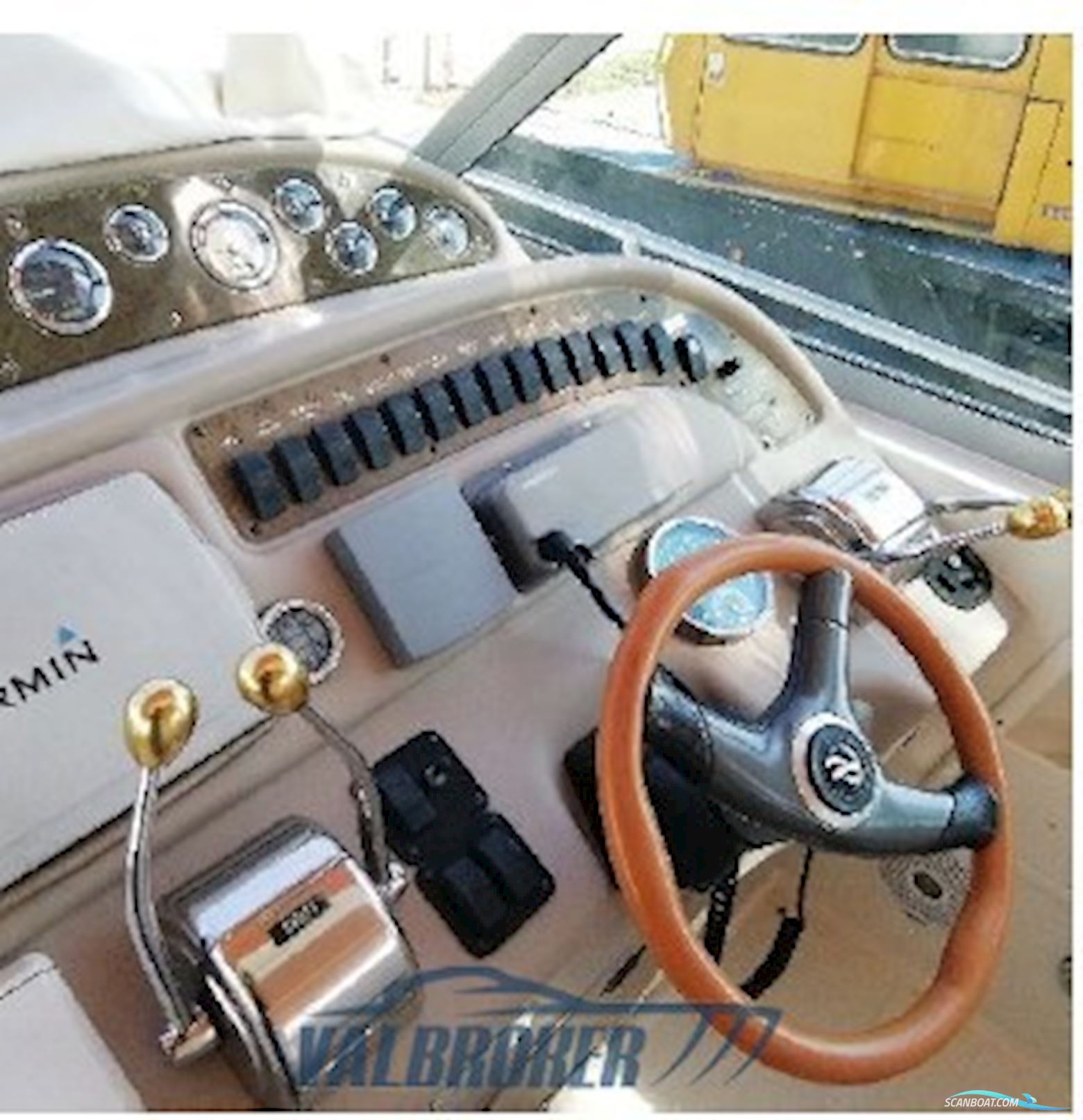 Sea Ray 310 Sundancer