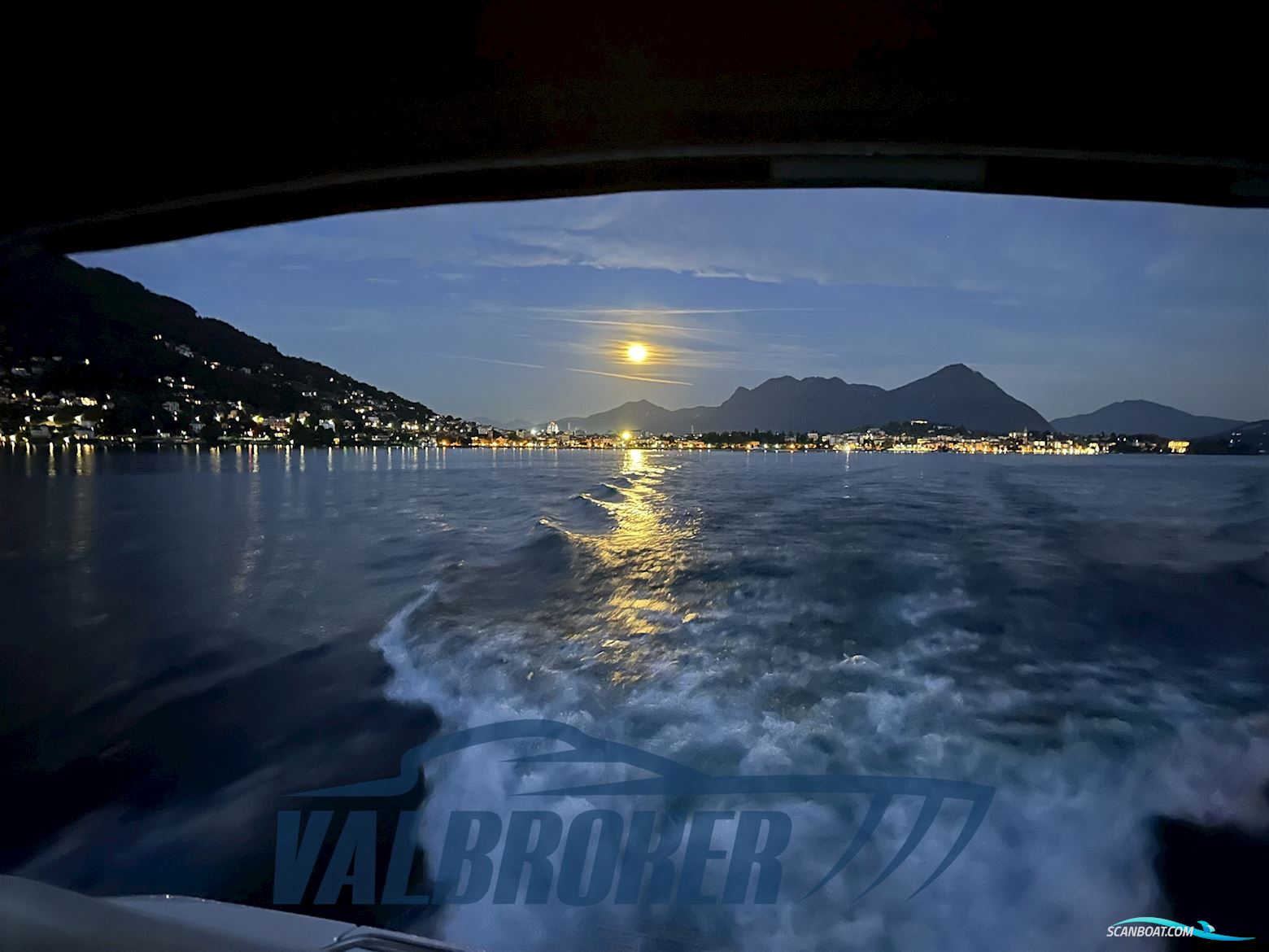 Sea Ray 310 Sundancer