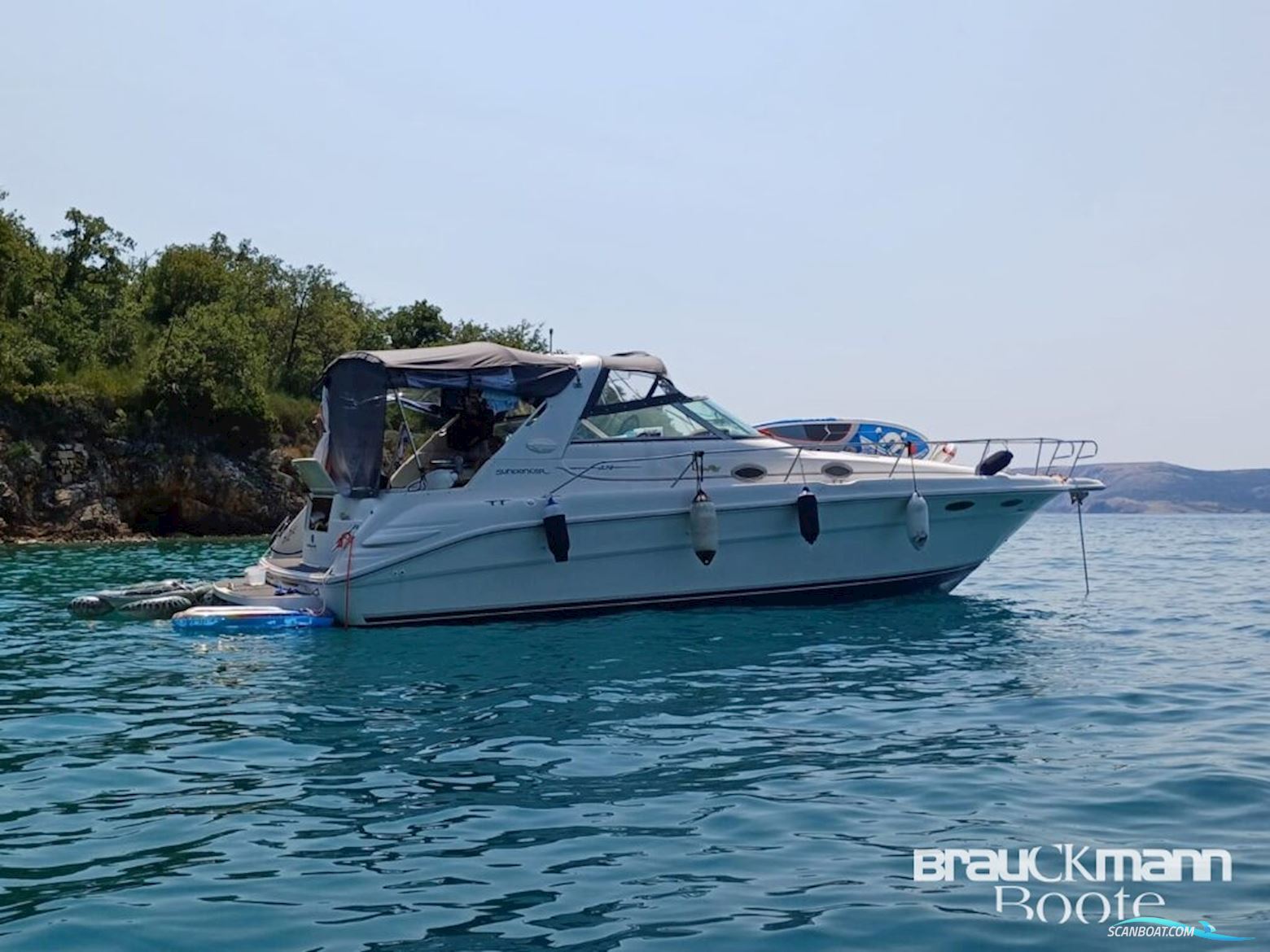 Sea Ray 330 Sundancer Motorboat 1996, with Mercruiser engine, Croatia